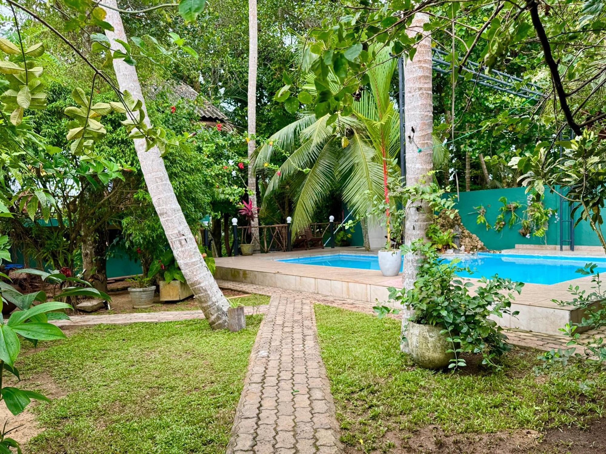 Swastha Ayurveda Villa Hikkaduwa Exterior photo